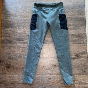 Zella size large 10/12 girls leggings